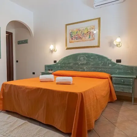 Isa - With Swimming Pool In Sos Alinos, With Air Conditioning And Private Outdoor Area *