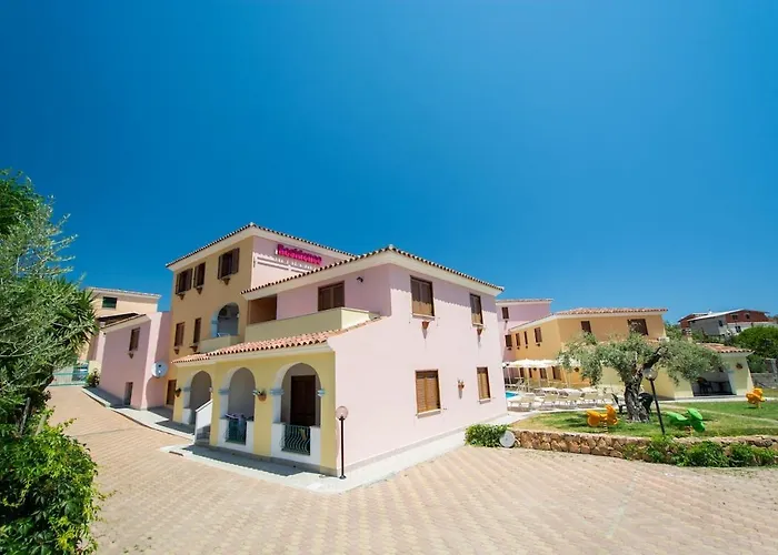 Isa - With Swimming Pool In Sos Alinos, With Air Conditioning And Private Outdoor Area カーラ・リベロット