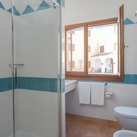 Isa - With Swimming Pool In Sos Alinos, With Air Conditioning And Private Outdoor Area 3* 칼라리베로토