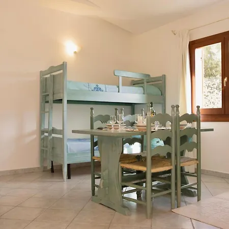 شقة فندقية Isa - Cala Viola 3*