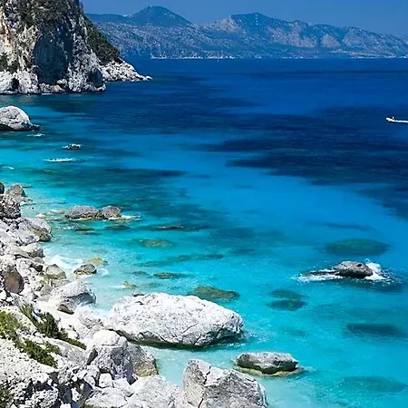 Aparthotel Isa - Cala Viola 3*