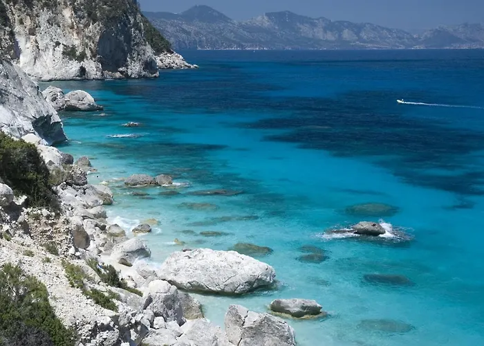 Isa - With Swimming Pool In Sos Alinos, With Air Conditioning And Private Outdoor Area Aparthotel Cala Liberotto